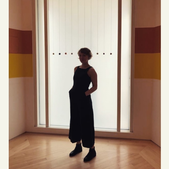 Meet your Posher, Corin - Picture 1 of 3